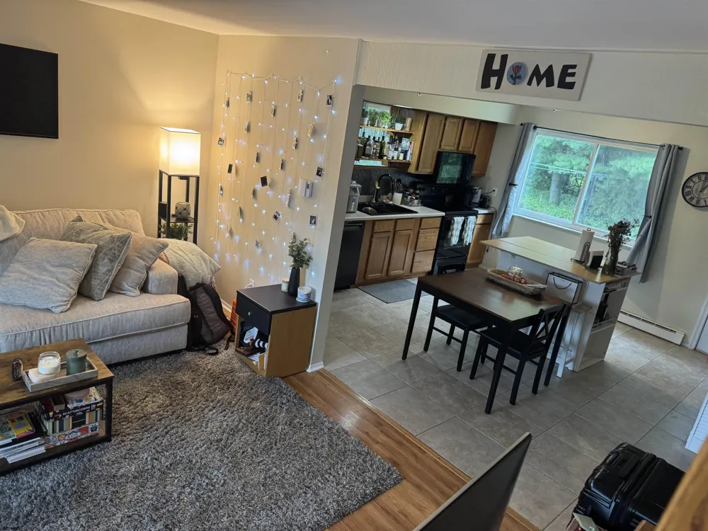 10 Toni Lynn Ct Hammonton, NJ 08037