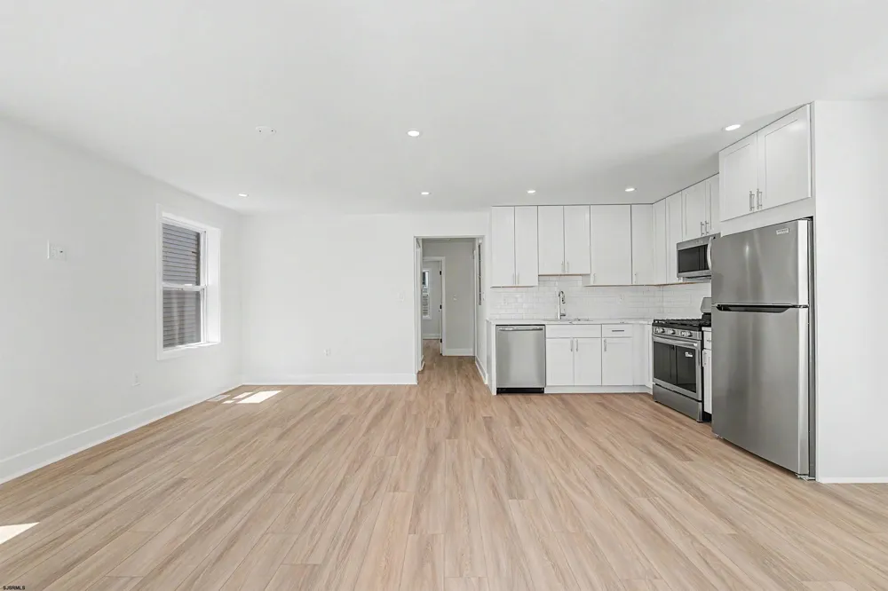 38 N Boston Ave Atlantic City, NJ 08401