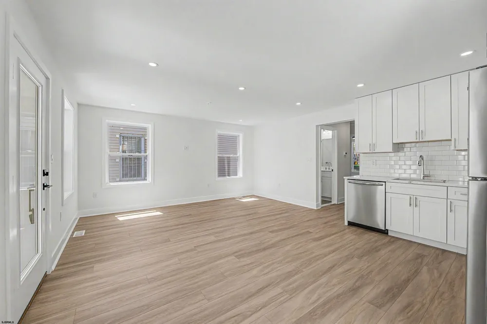 38 N Boston Ave Atlantic City, NJ 08401