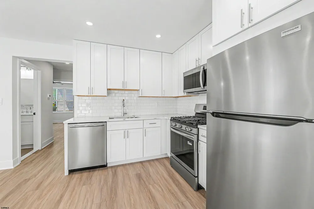 38 N Boston Ave Atlantic City, NJ 08401
