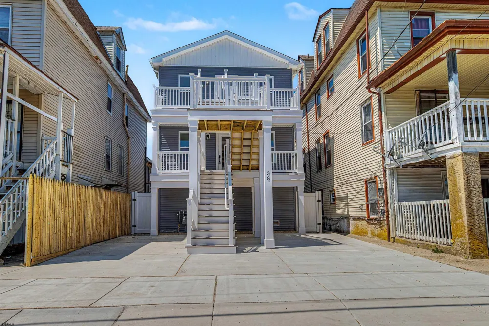 38 N Boston Ave Atlantic City, NJ 08401