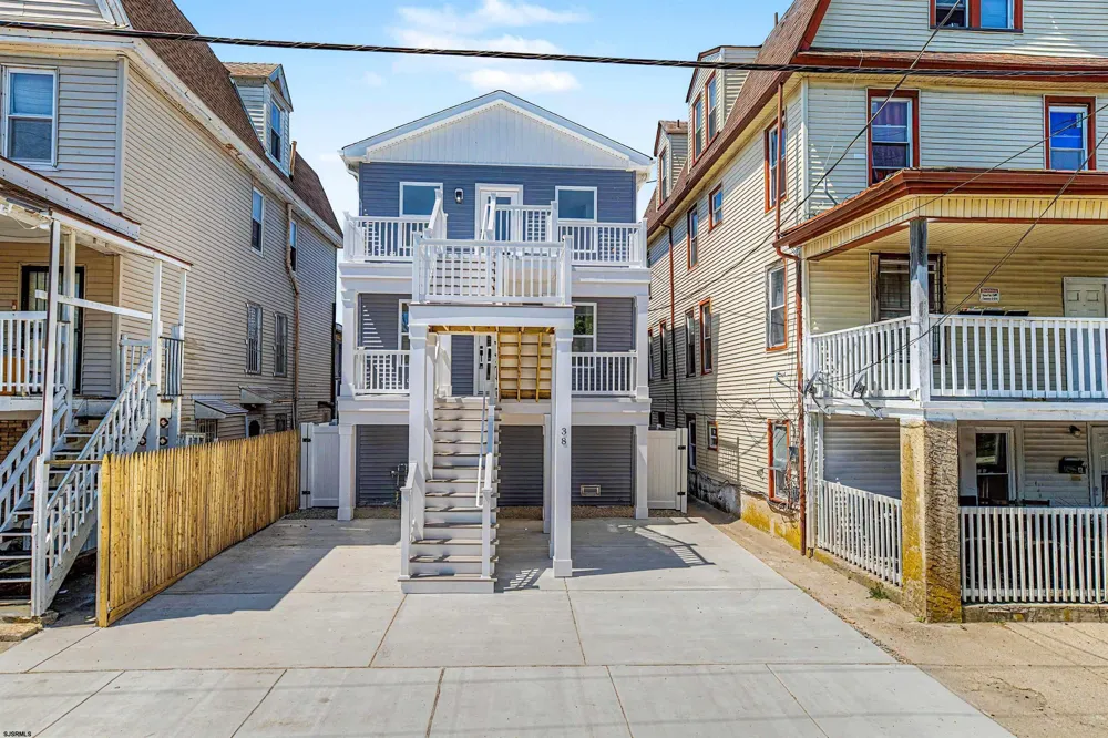 38 N Boston Ave Atlantic City, NJ 08401