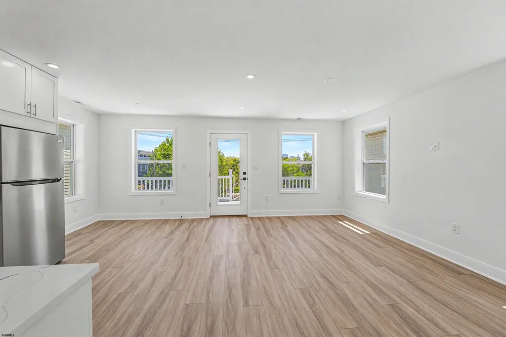 38 N Boston Ave Atlantic City, NJ 08401