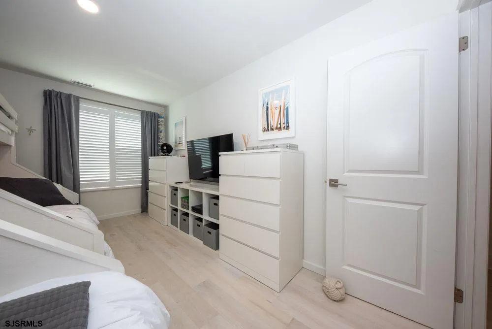 616 Pleasure Ave Ocean City, NJ 08226