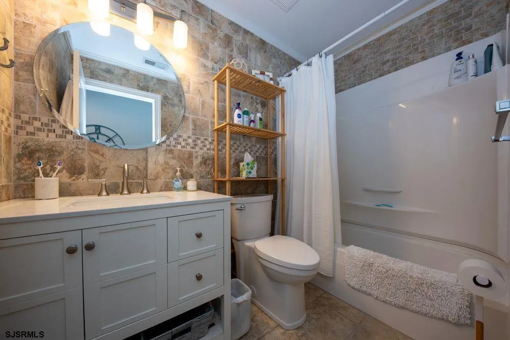 616 Pleasure Ave Ocean City, NJ 08226