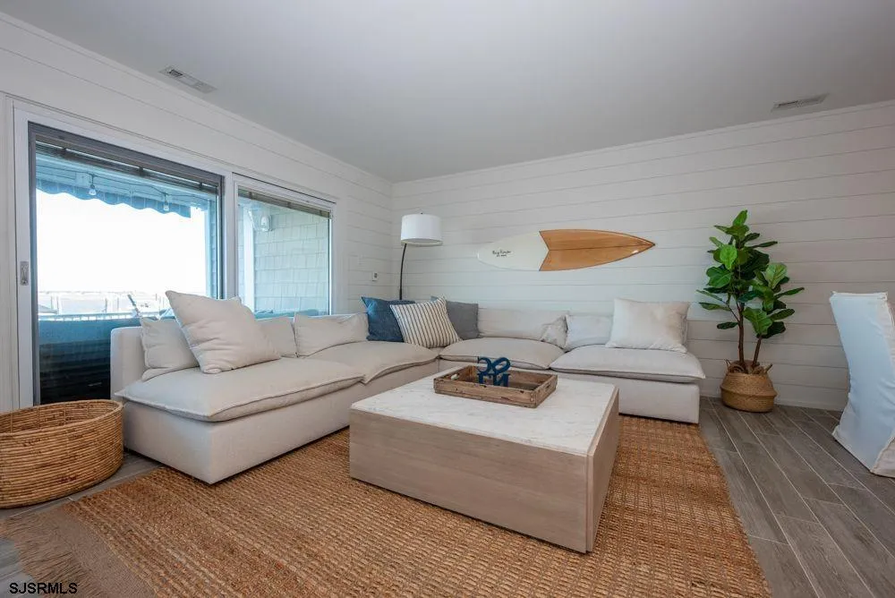 616 Pleasure Ave Ocean City, NJ 08226