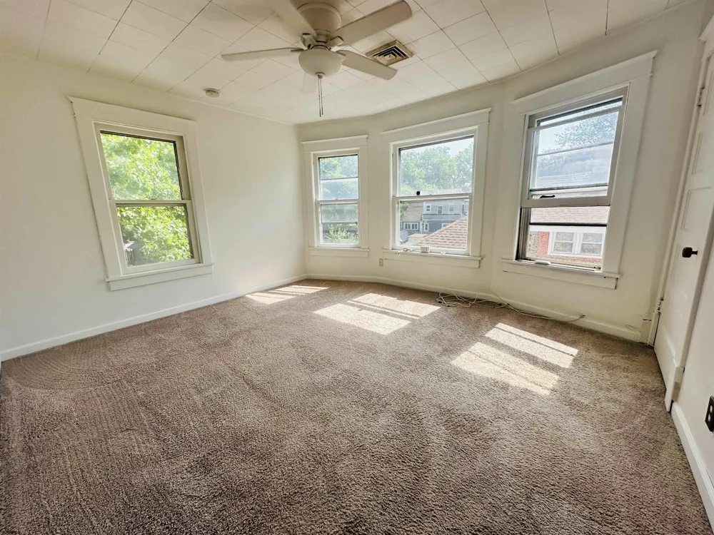 722 E Grape Street Vineland, NJ 08360