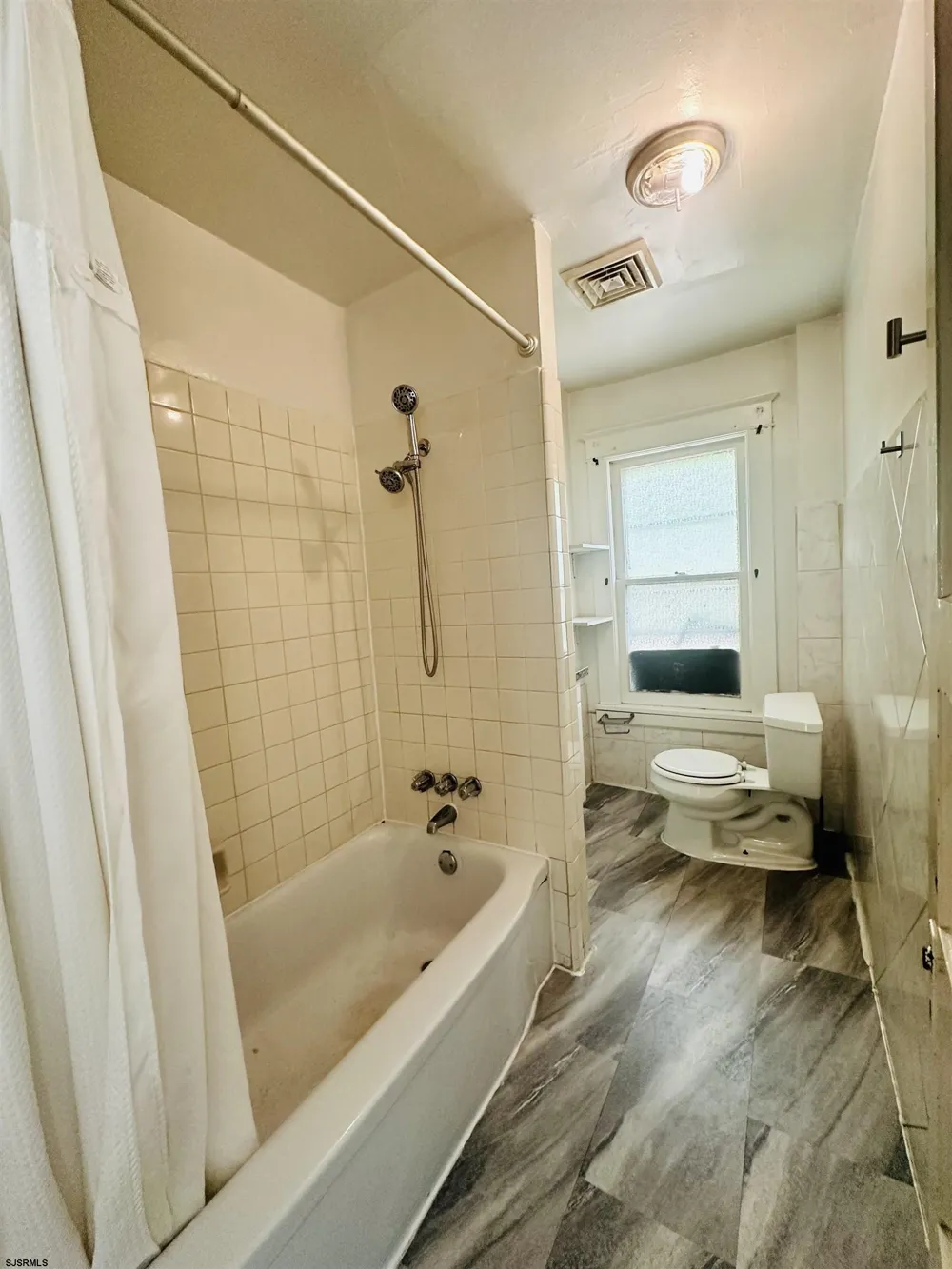 722 E Grape Street Vineland, NJ 08360