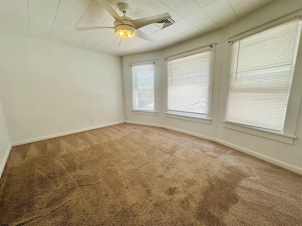 722 E Grape Street Vineland, NJ 08360