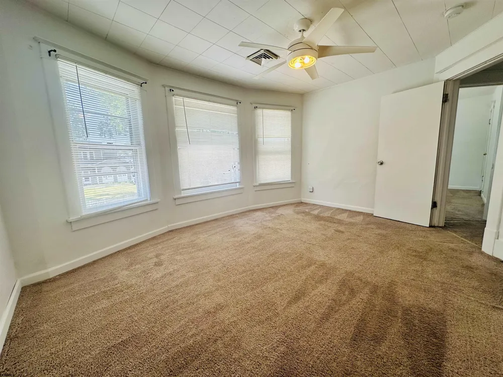 722 E Grape Street Vineland, NJ 08360