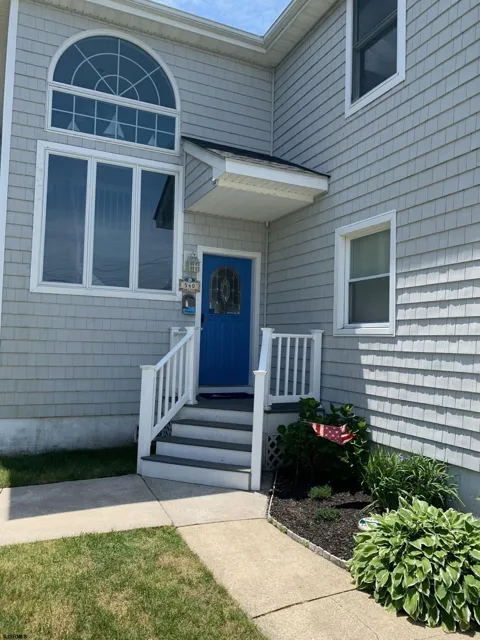 540 W Shore Dr