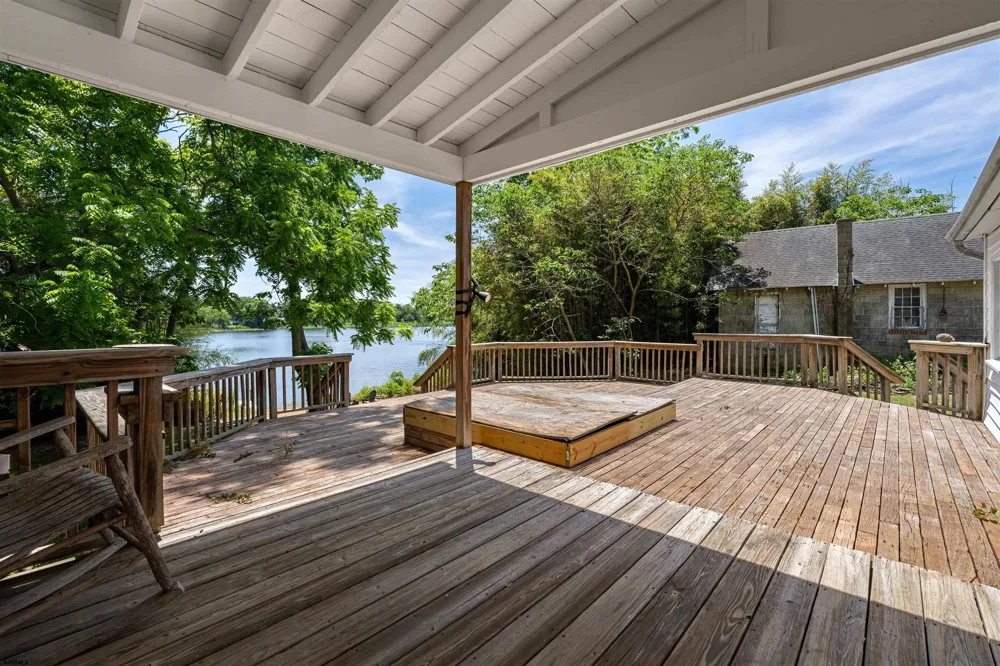 4 Water Street Egg Harbor Township, NJ 08234