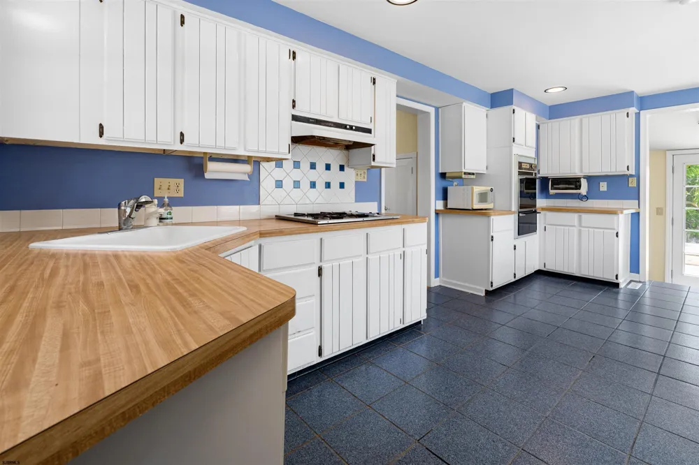 4 Water Street Egg Harbor Township, NJ 08234