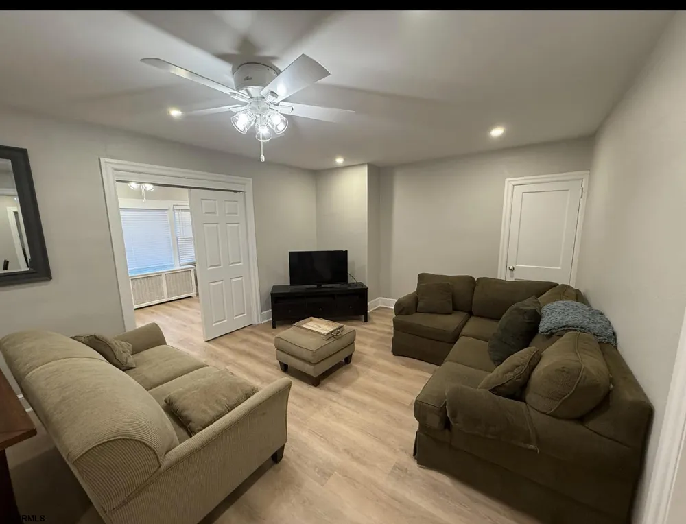 109 N Granville Ave Margate, NJ 08402
