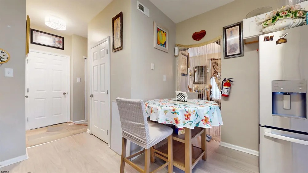 12 Summit Cir Mays Landing, NJ 08330