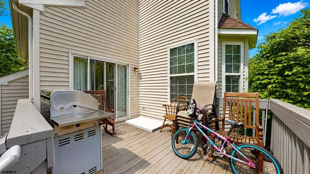 12 Summit Cir Mays Landing, NJ 08330