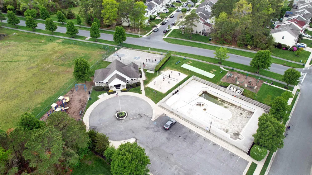 12 Summit Cir Mays Landing, NJ 08330