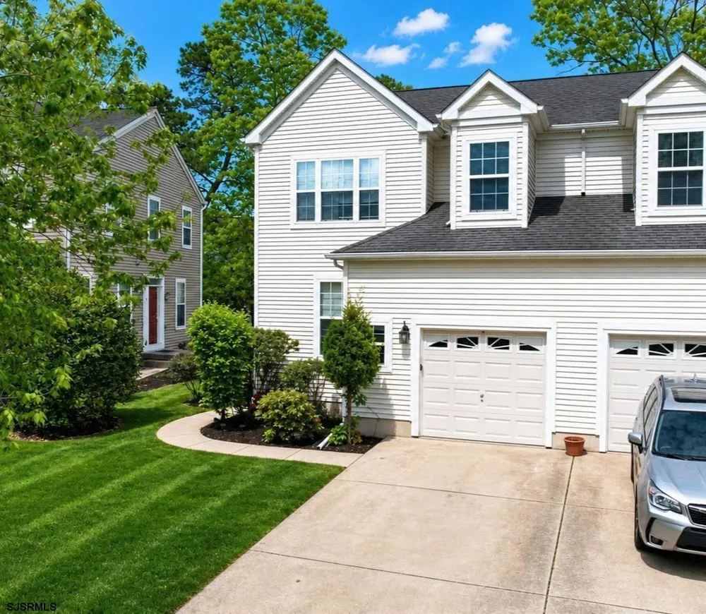 12 Summit Cir Mays Landing, NJ 08330