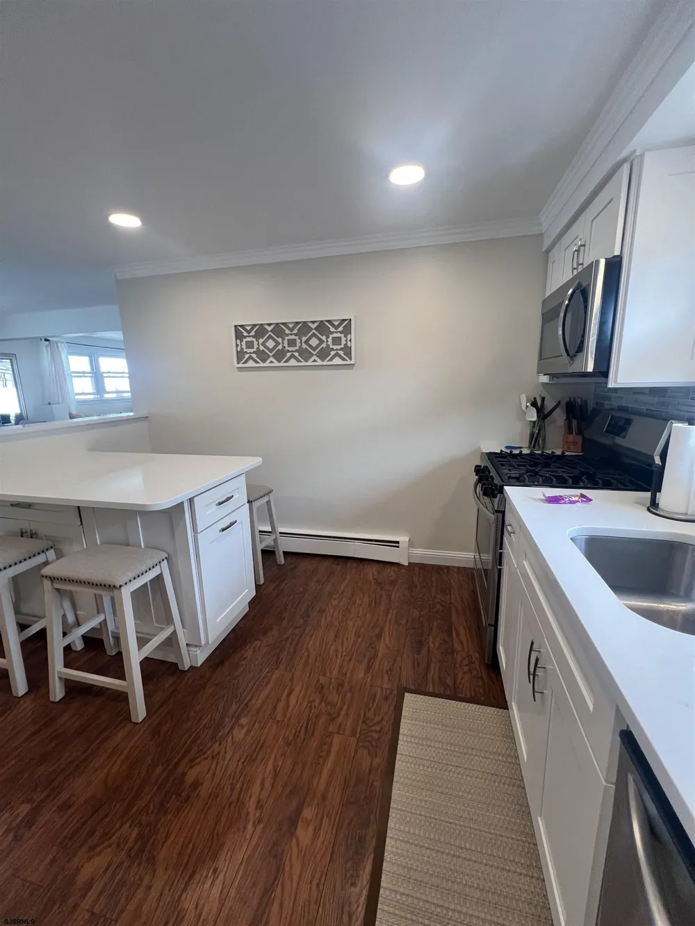 120 N Melbourne Ave Ventnor, NJ 08406