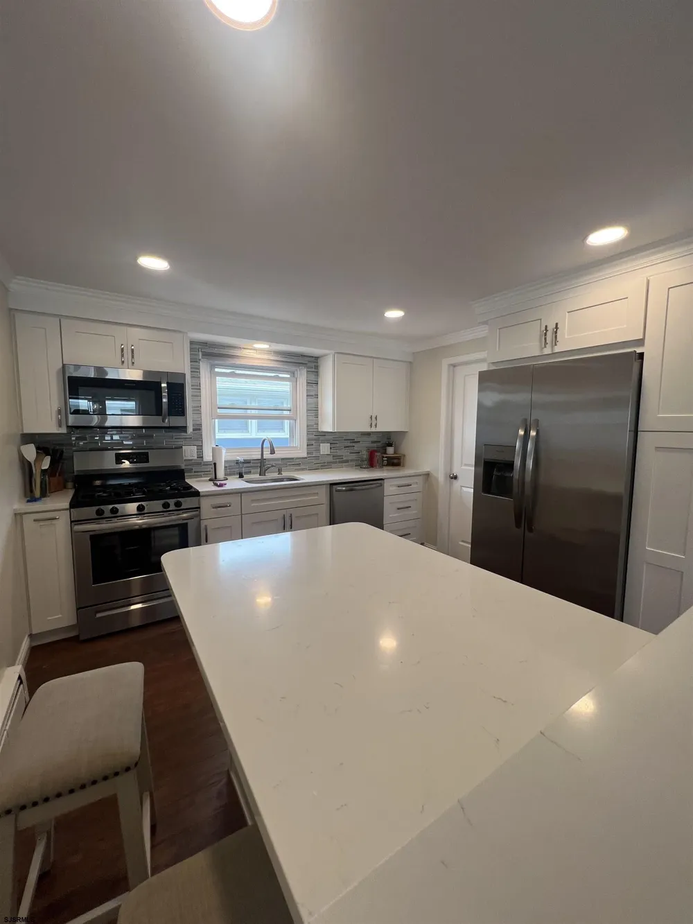 120 N Melbourne Ave Ventnor, NJ 08406