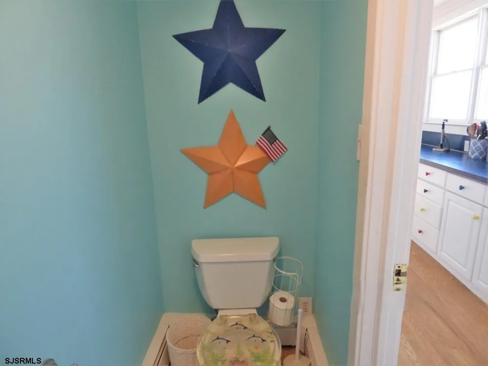 875 Stenton Pl Ocean City, NJ 08226