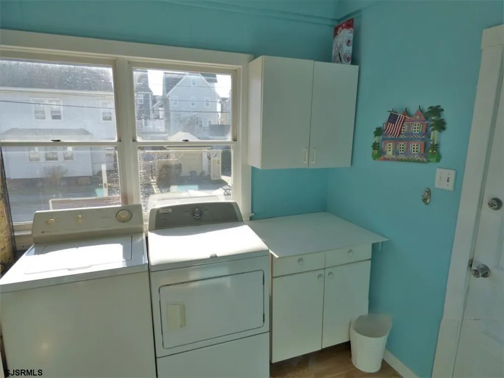 875 Stenton Pl Ocean City, NJ 08226