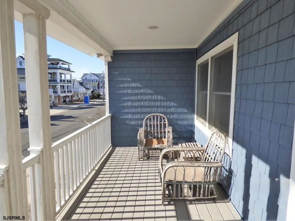 875 Stenton Pl Ocean City, NJ 08226
