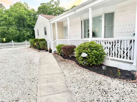 104 Nautilus Dr