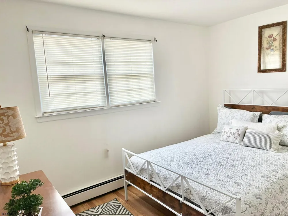 104 Nautilus Dr Stafford Township, NJ 08050