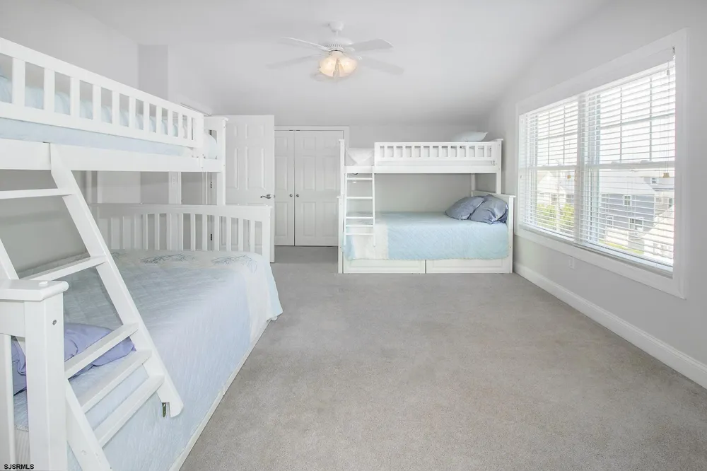 5 N 29th Ave Longport, NJ 08403