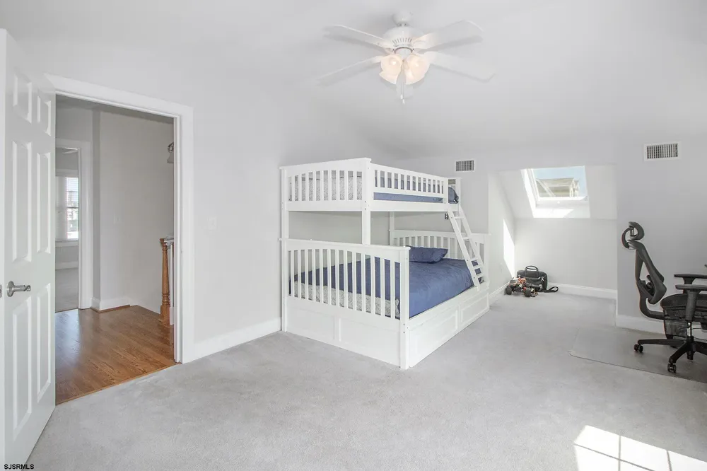 5 N 29th Ave Longport, NJ 08403