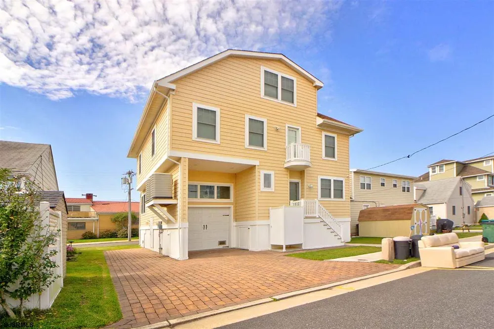 5 N 29th Ave Longport, NJ 08403