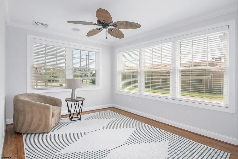 5 N 29th Ave Longport, NJ 08403