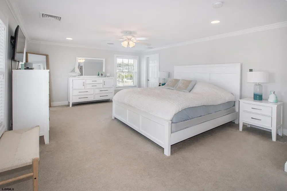 5 N 29th Ave Longport, NJ 08403