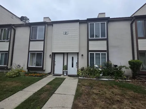 2425 Arbor Ct