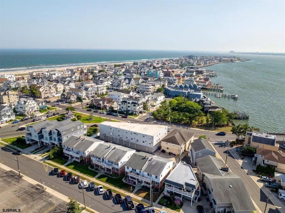 2707 Ventnor Longport, NJ 08402