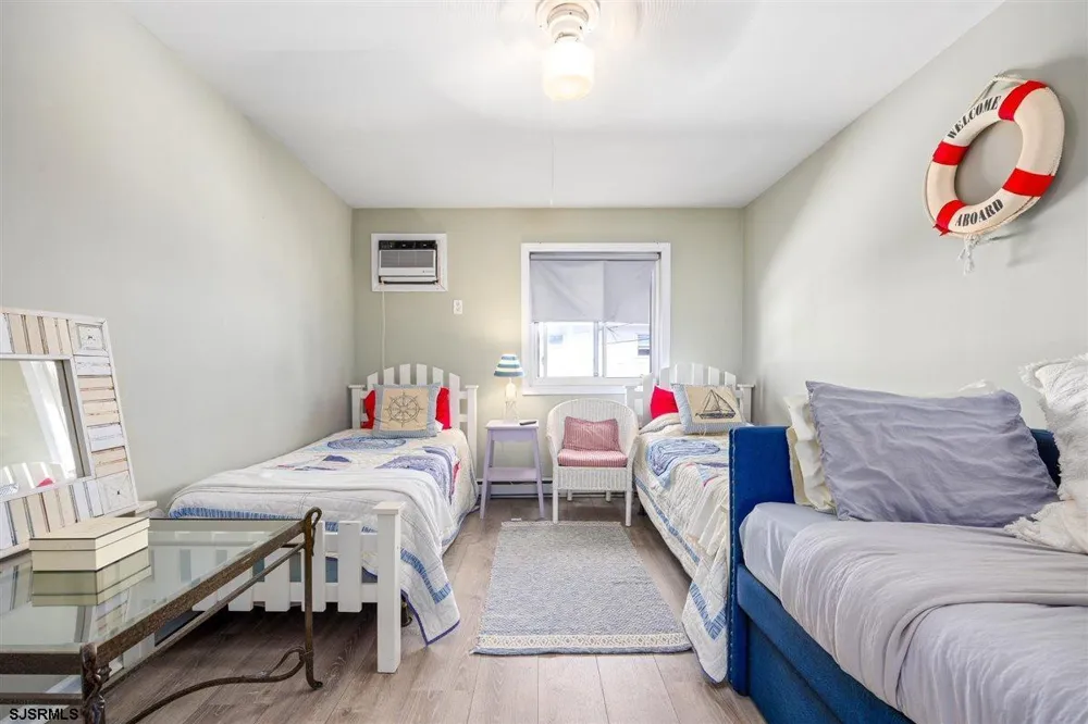 2707 Ventnor Ave Longport, NJ 08402
