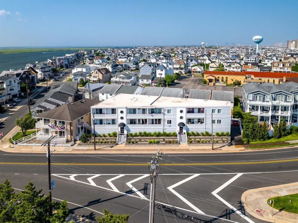 2707 Ventnor Ave Longport, NJ 08402