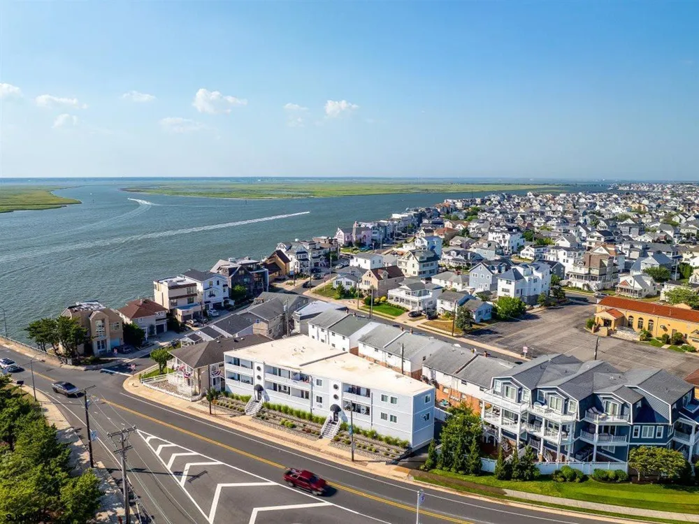 2707 Ventnor Ave Longport, NJ 08402
