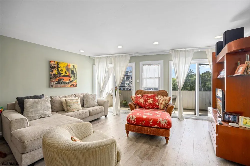 2707 Ventnor Ave Longport, NJ 08402