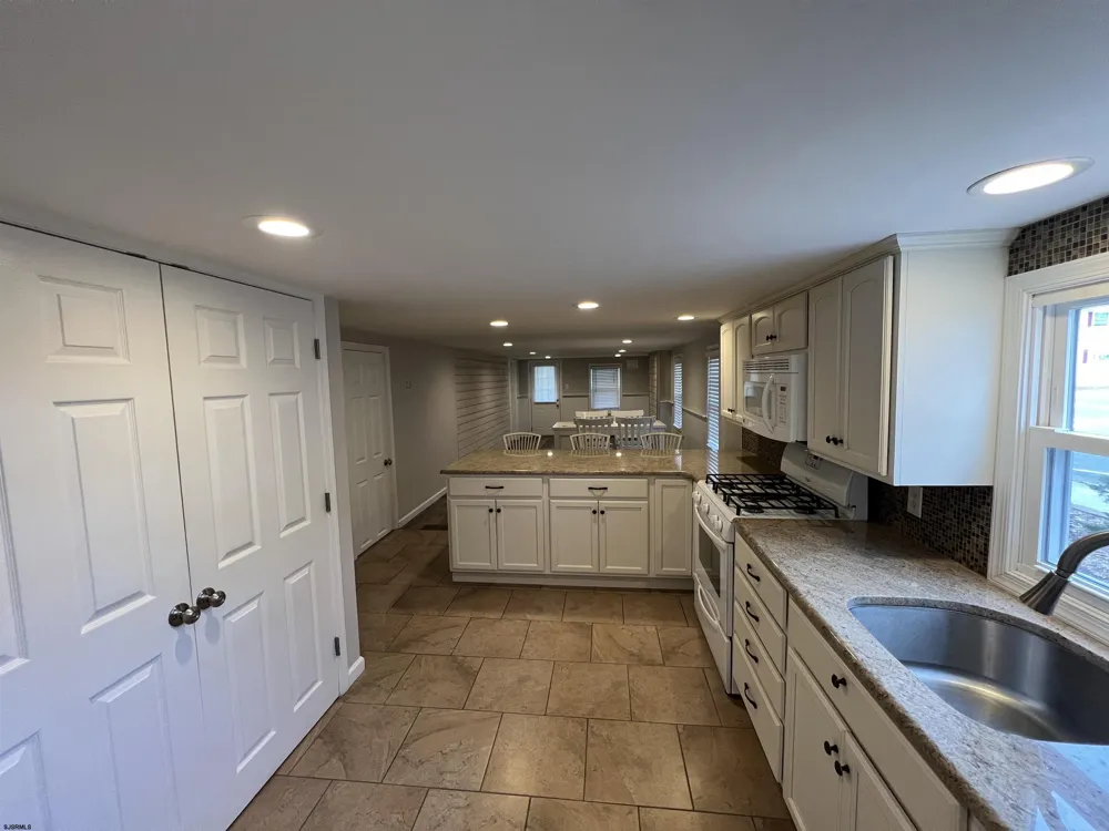 101 Atlantic Ave Ocean City, NJ 08226