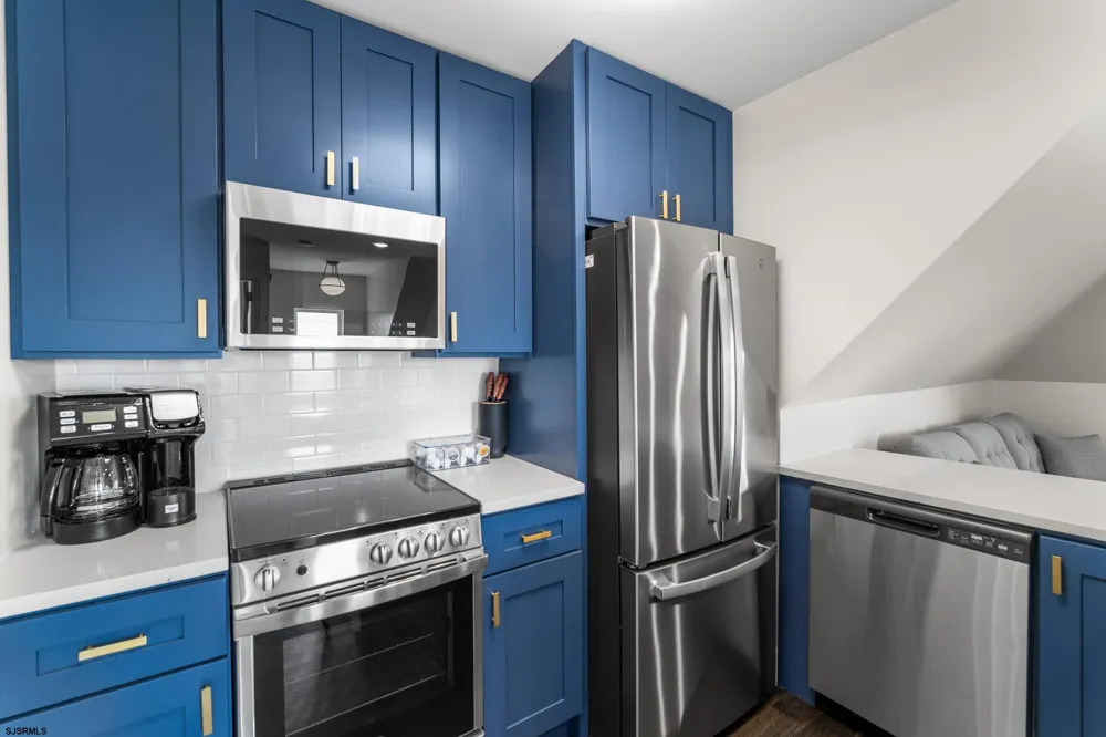 1059 Asbury Ave Ocean City, NJ 08226