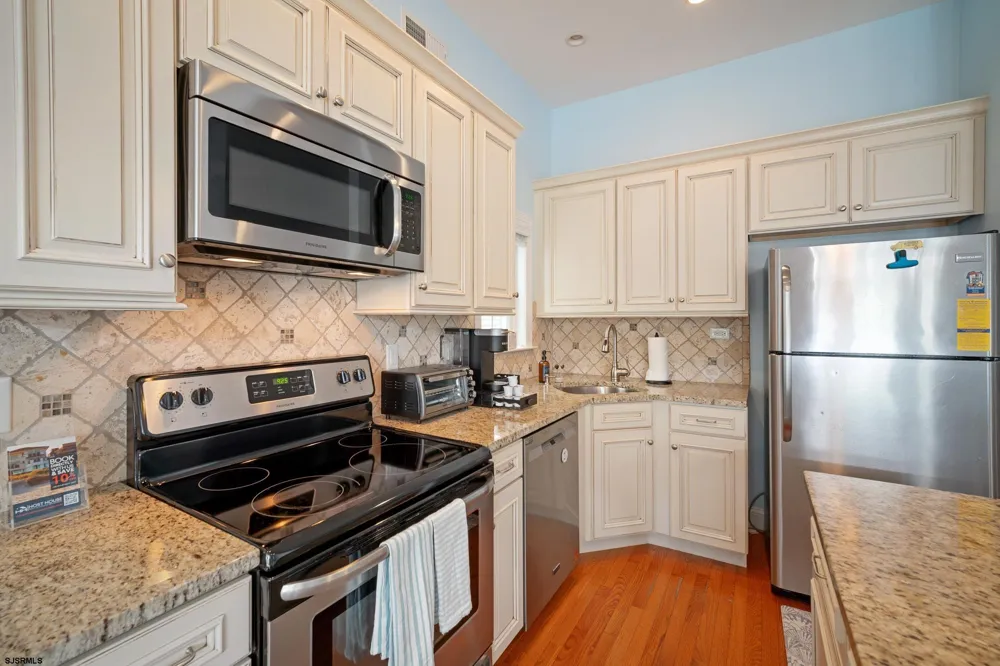 2720 Asbury Ave Ocean City, NJ 08226