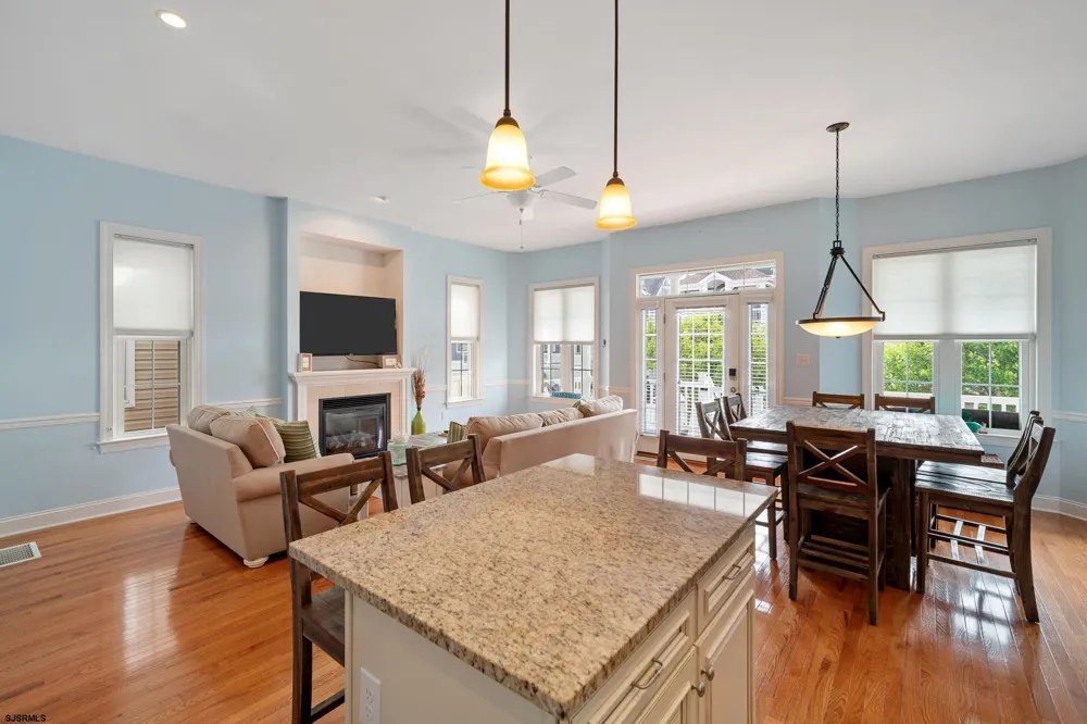 2720 Asbury Ave Ocean City, NJ 08226