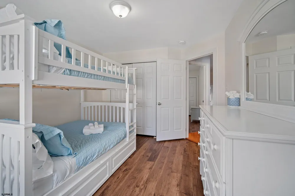 2720 Asbury Ave Ocean City, NJ 08226