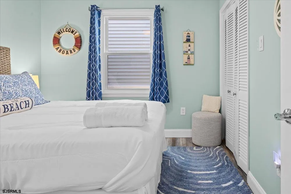 5724 Asbury Ave Ocean City, NJ 08226