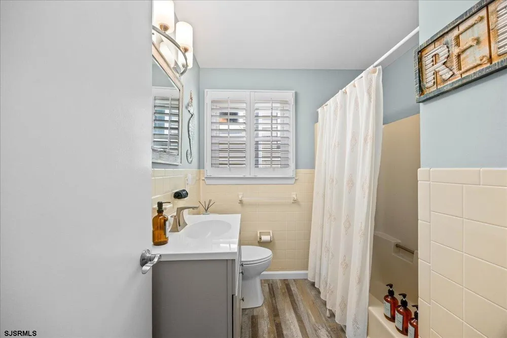 5724 Asbury Ave Ocean City, NJ 08226
