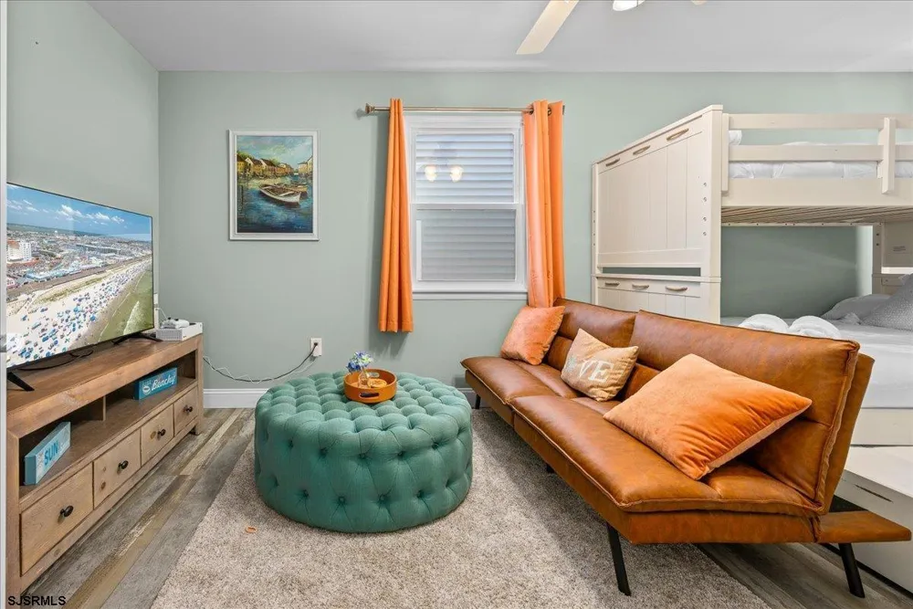 5724 Asbury Ave Ocean City, NJ 08226