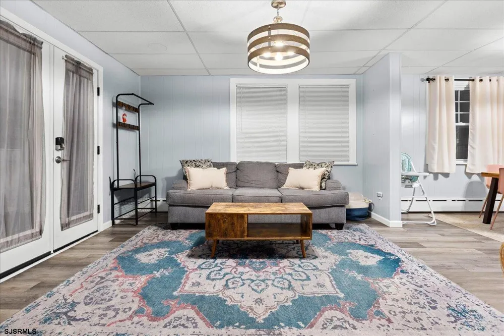 100 N Bryant Ave Ventnor, NJ 08406