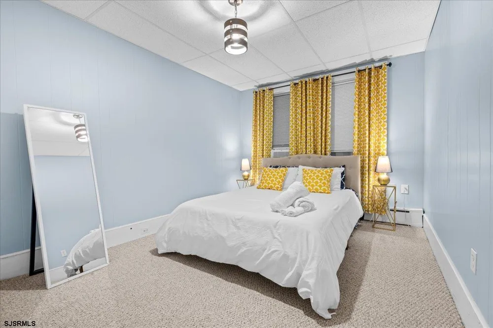 100 N Bryant Ave Ventnor, NJ 08406